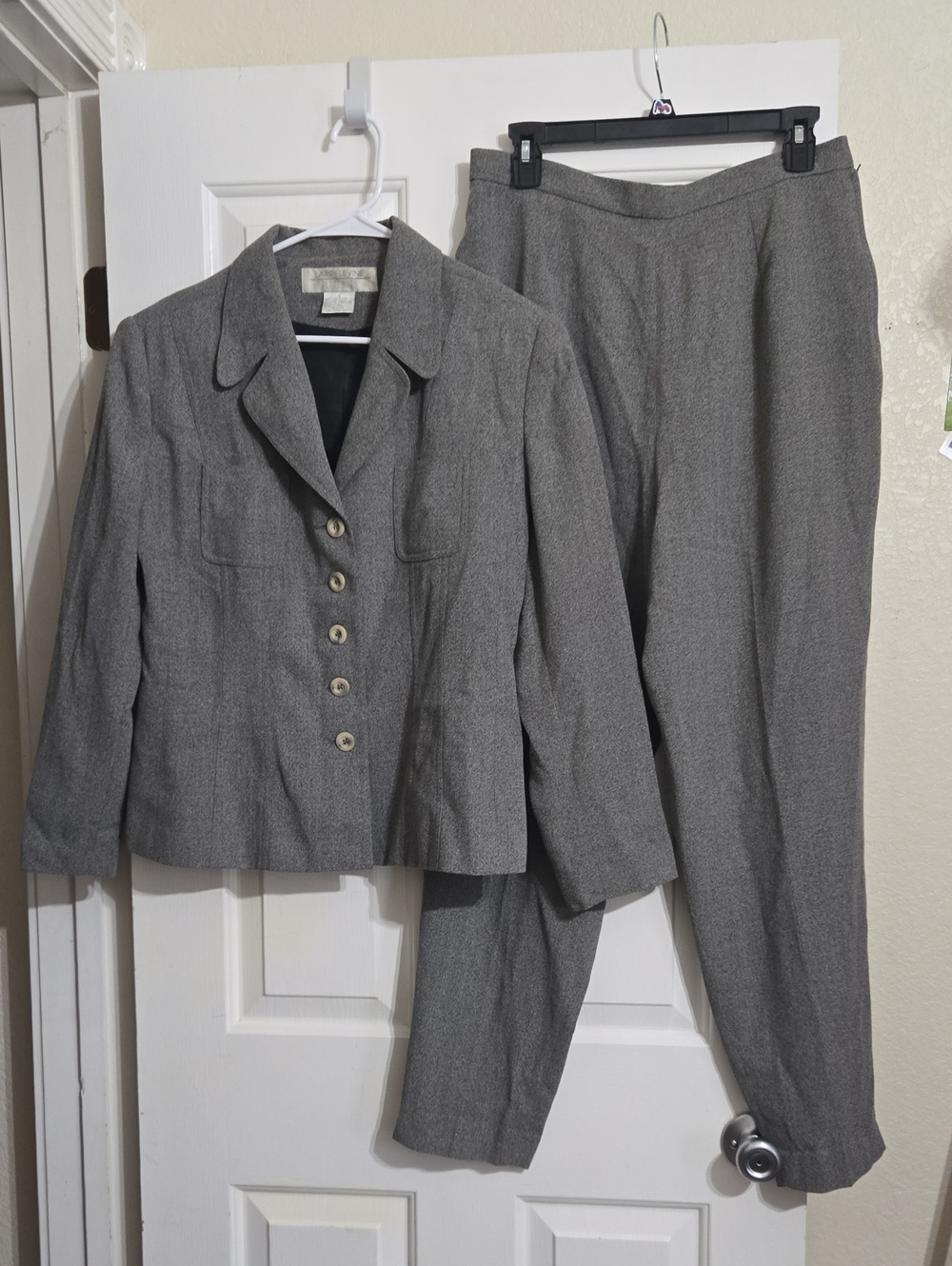 Larry Levine Gray Women's Tailored Pantsuit - Two-Piece Set